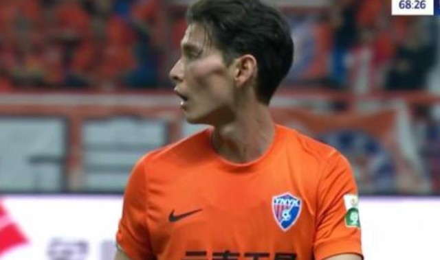 jiuyou九游娱乐-本赛季NBA三分球命中率排行榜揭示联盟投射新趋势